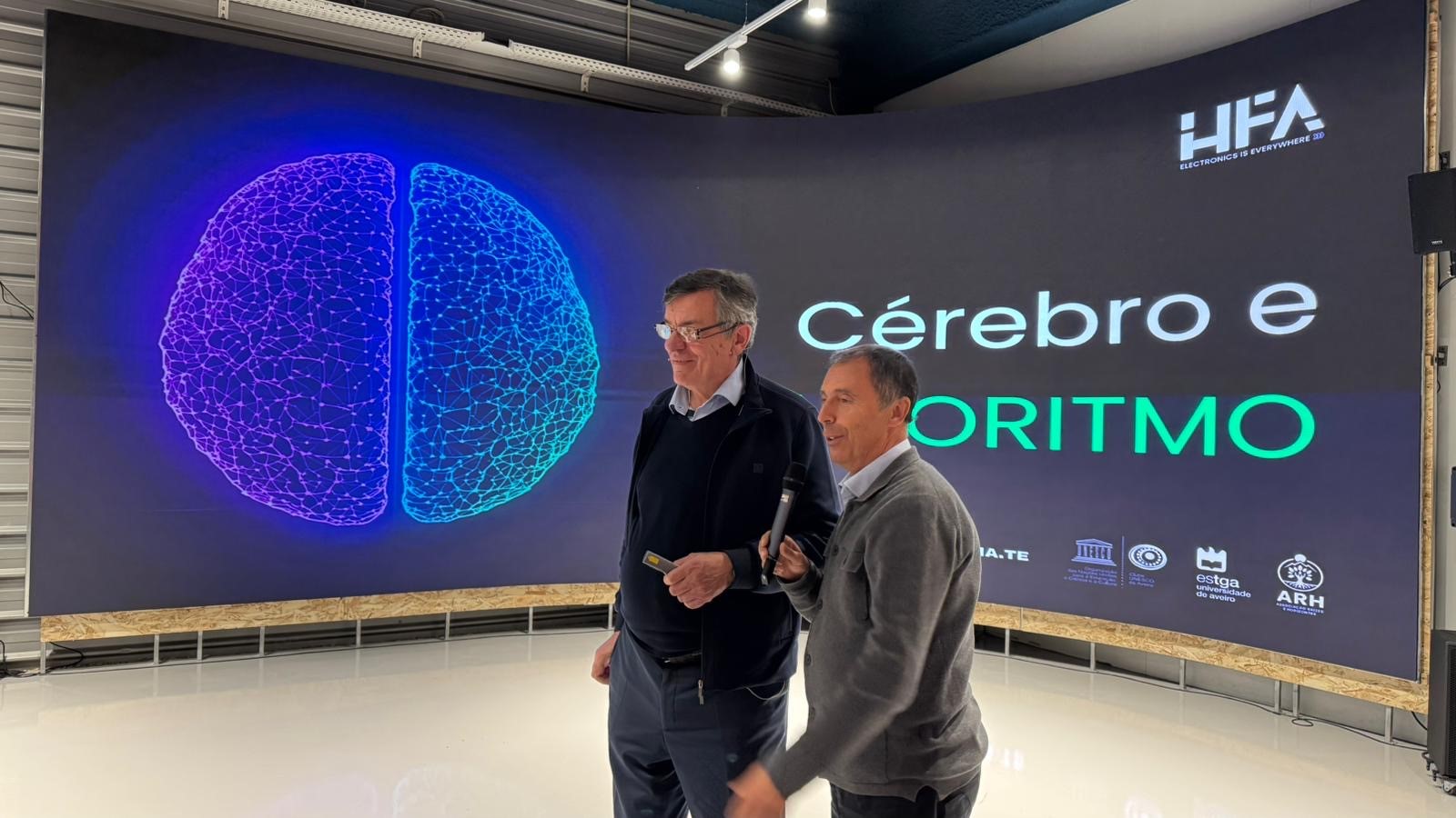 Momento de conversa após a apresentação